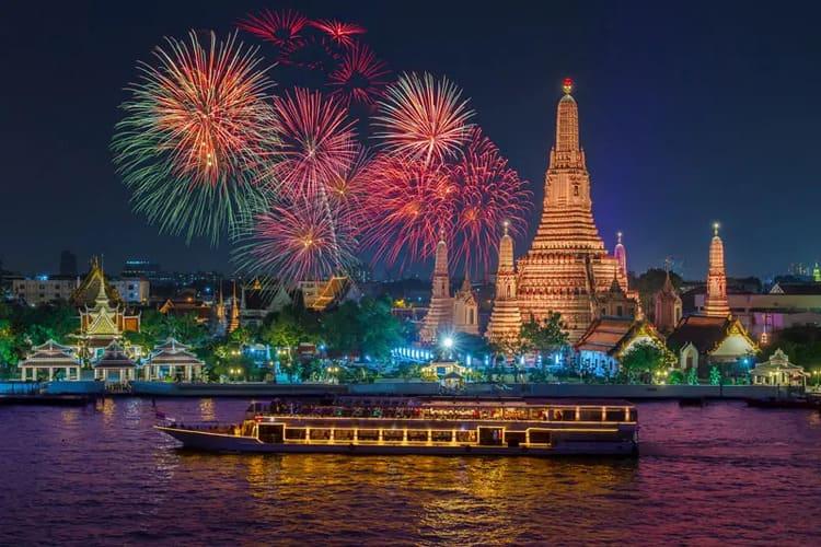 Новый год в Таиланде 2023 2 Новый год в Таиланде 2023 1 • Turistravel