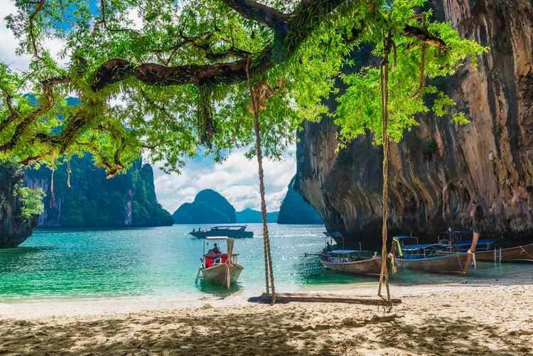 Новый год в Таиланде 2023 6 Новый год в Таиланде 2023 5 • Turistravel